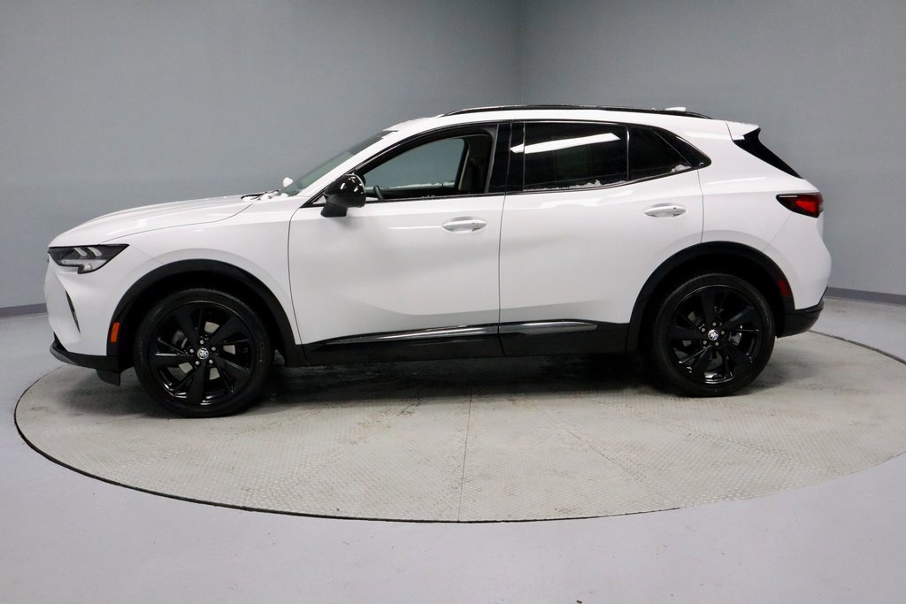 Used 2023 Buick Envision Essence w/ Sport Touring Package image 2