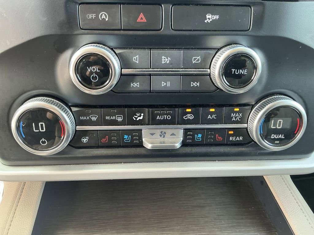 Certified 2024 Ford Expedition Max Limited image 17