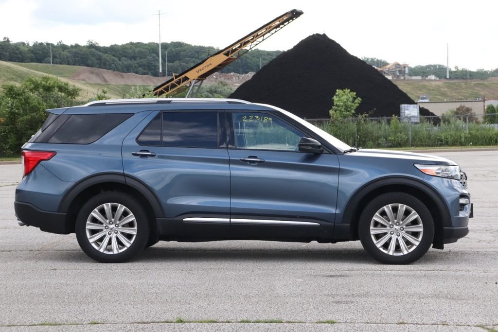 Certified 2020 Ford Explorer Limited AWD/4WD image 10