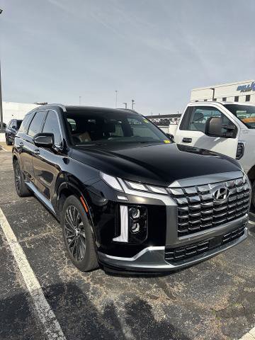 Used 2024 Hyundai Palisade Calligraphy image 4