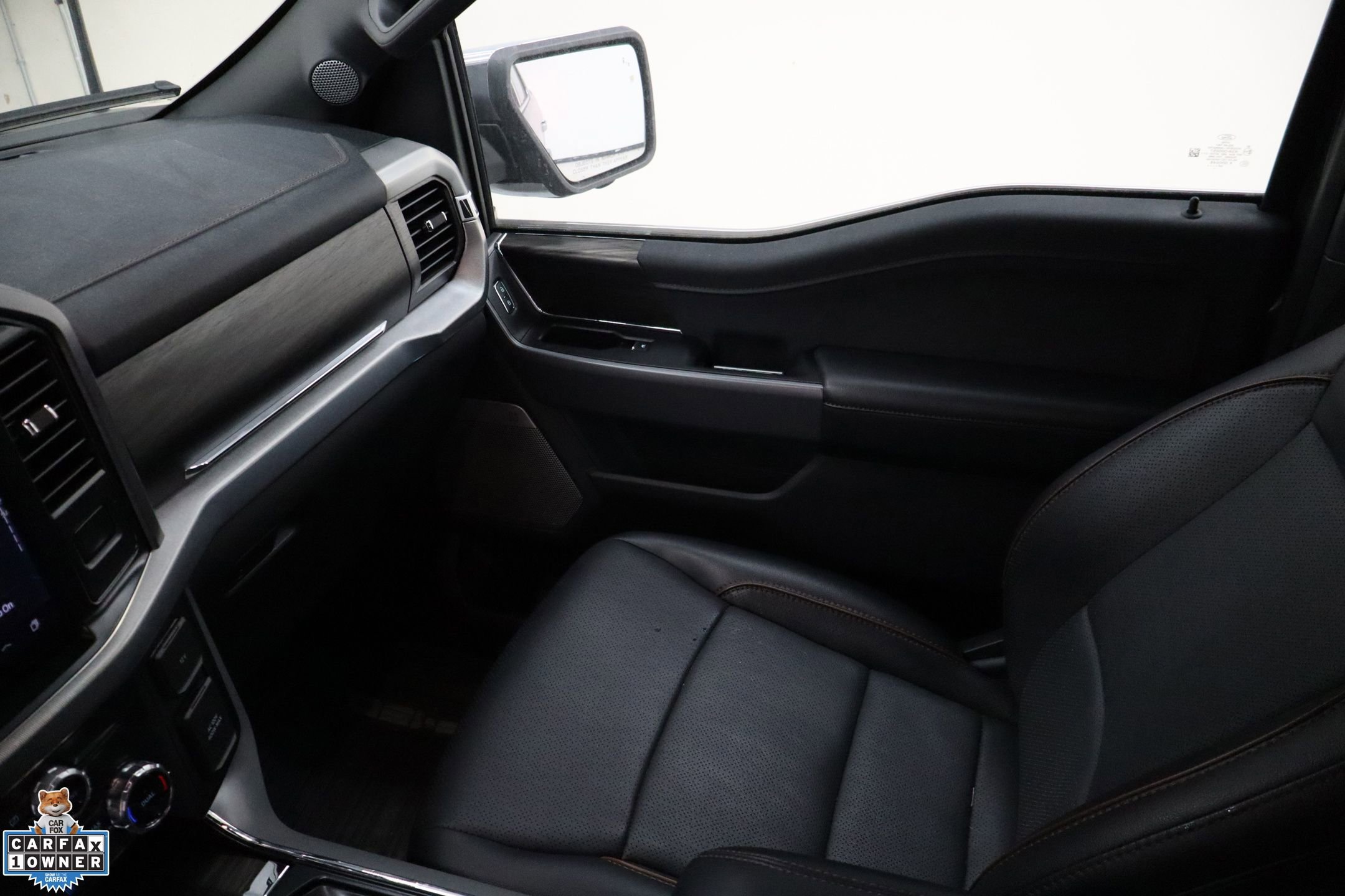 Certified 2024 Ford F150 Lariat w/ FX4 Off-Road Package image 22