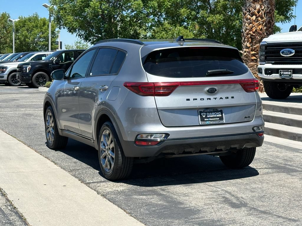 Used 2022 Kia Sportage Nightfall Edition w/ Nighfall AWD Premium Package image 4