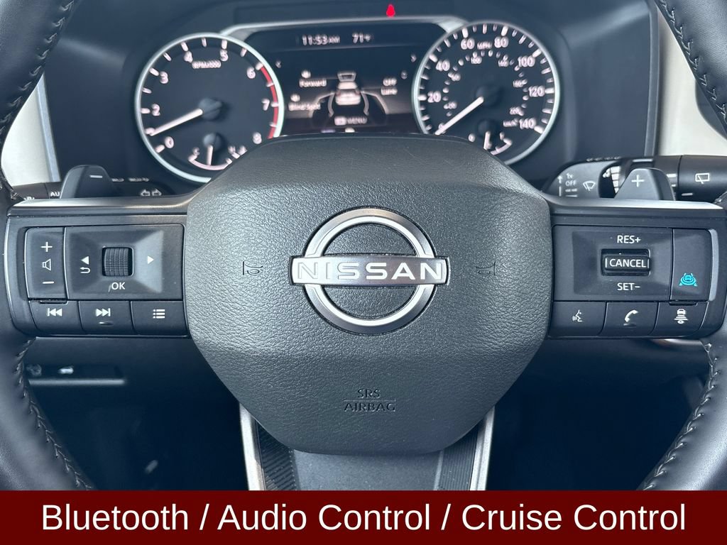 Used 2025 Nissan Rogue SV AWD/4WD image 16