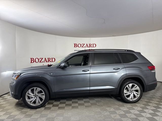 Used 2023 Volkswagen Atlas SE w/ Panoramic Sunroof Package image 5