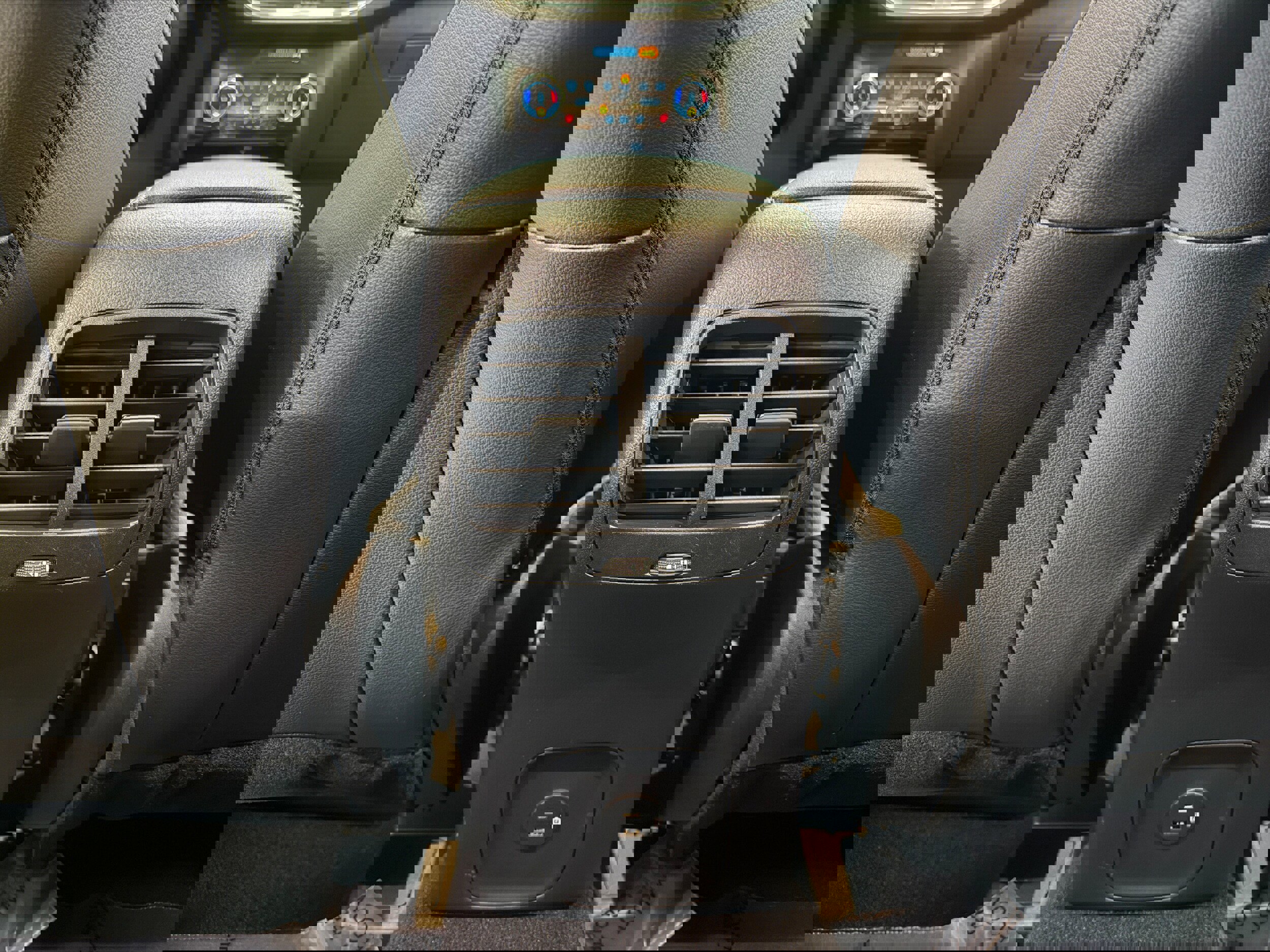 Certified 2022 Ford Escape Titanium image 13