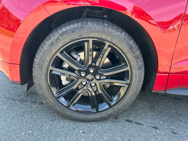 Certified 2023 Ford Edge ST-Line w/ Class II Trailer Tow Package AWD/4WD image 10