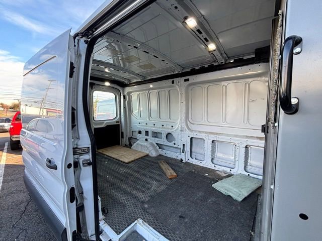 Certified 2019 Ford Transit 350 148 Medium Roof image 7