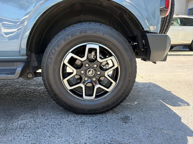 Certified 2025 Ford Bronco Outer Banks AWD/4WD image 30