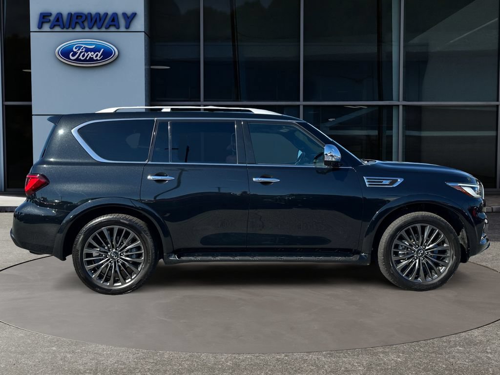 Used 2024 INFINITI QX80 Sensory w/ Cargo Package AWD/4WD image 9