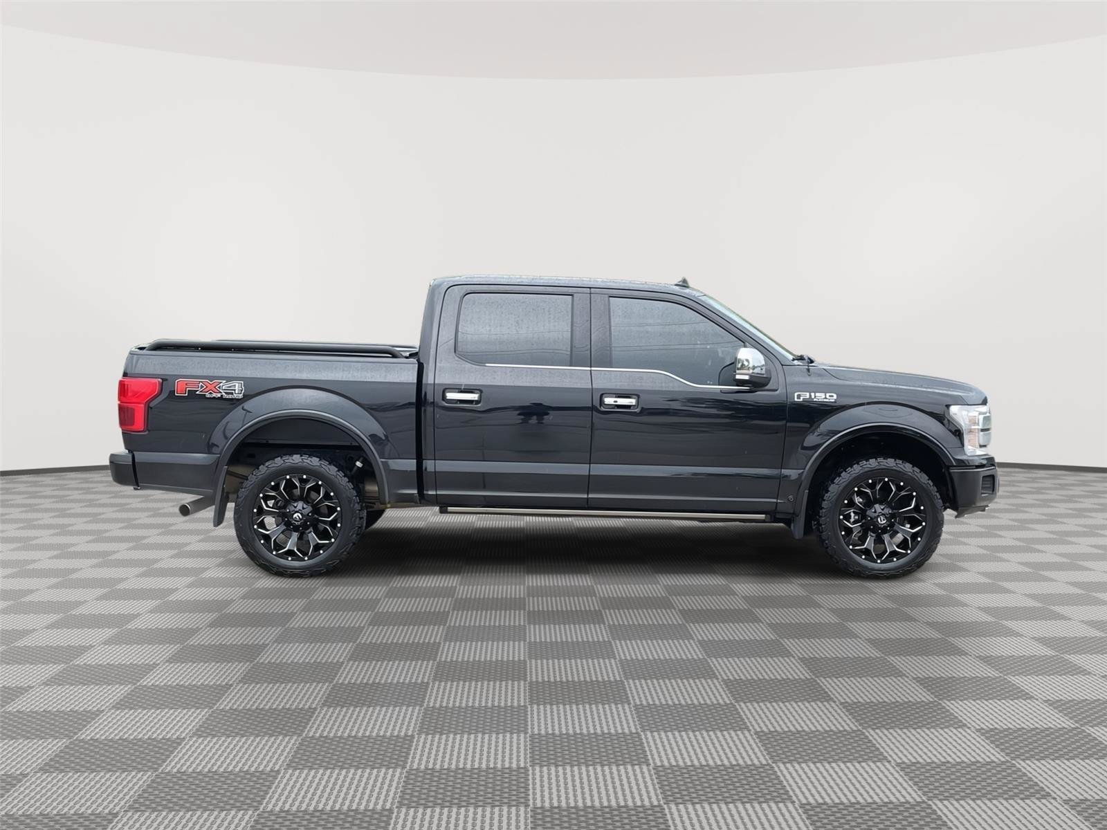 Certified 2020 Ford F150 Platinum w/ Equipment Group 701A Luxury AWD/4WD image 6