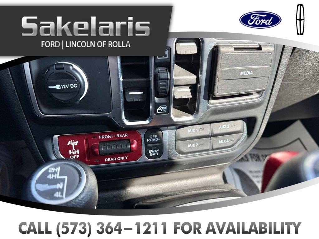 Used 2025 Jeep Wrangler Unlimited Rubicon AWD/4WD image 21
