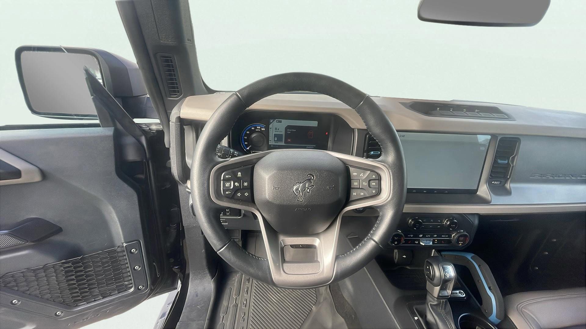 Certified 2024 Ford Bronco Wildtrak image 14