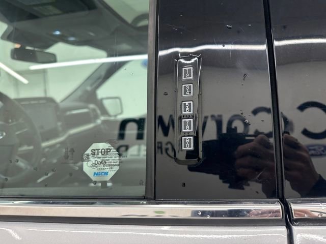 Certified 2022 Ford F150 Lariat w/ Equipment Group 502A High image 35