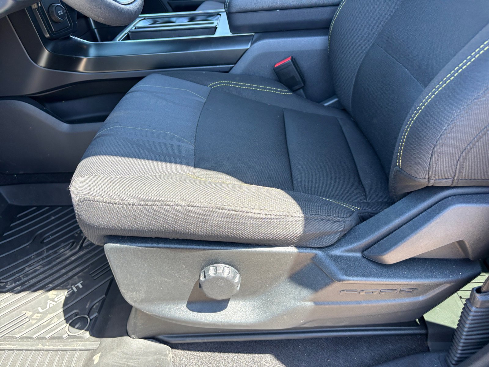 Certified 2025 Ford F150 STX w/ Equipment Group 200A RWD image 13