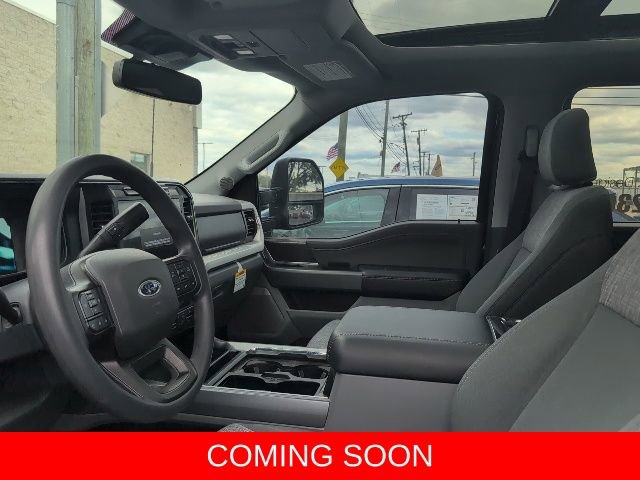 Certified 2024 Ford F250 XLT w/ Black Appearance Package AWD/4WD image 7
