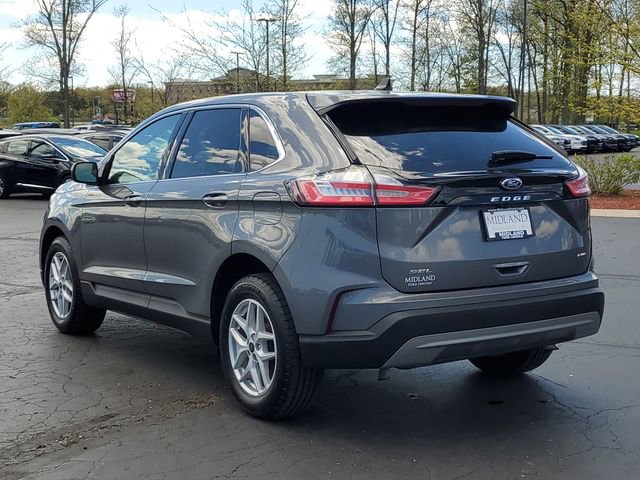 Certified 2024 Ford Edge SEL w/ Convenience Package AWD/4WD image 4