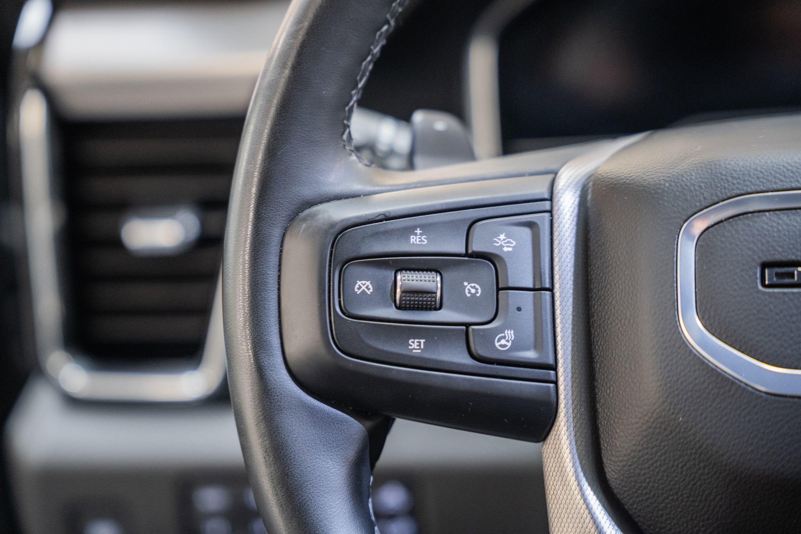 Used 2024 GMC Sierra 1500 Denali w/ Technology Package image 33