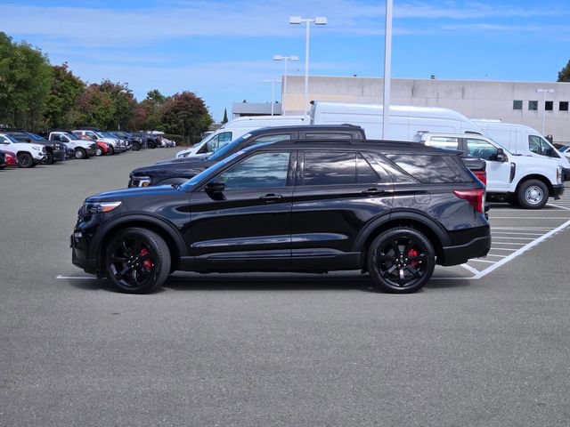 Certified 2023 Ford Explorer ST w/ Equipment Group 401A AWD/4WD image 3