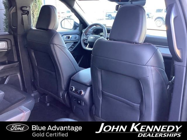 Certified 2025 Ford Explorer ST image 29