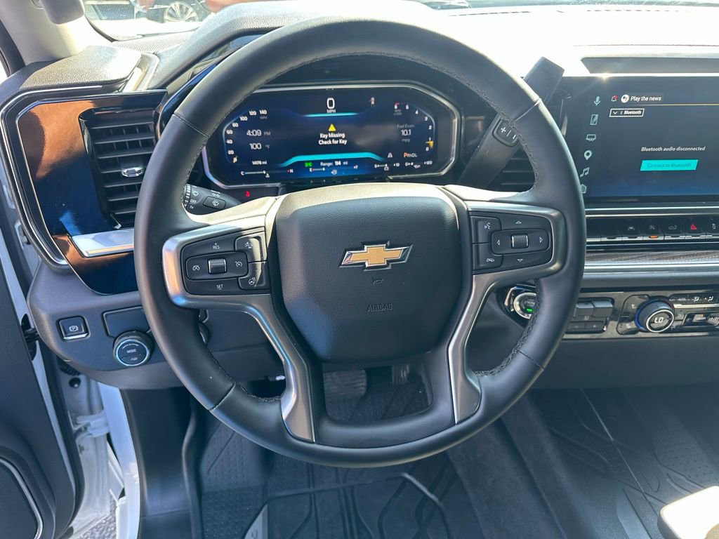 Used 2026 Chevrolet Silverado 1500 LT RWD image 13