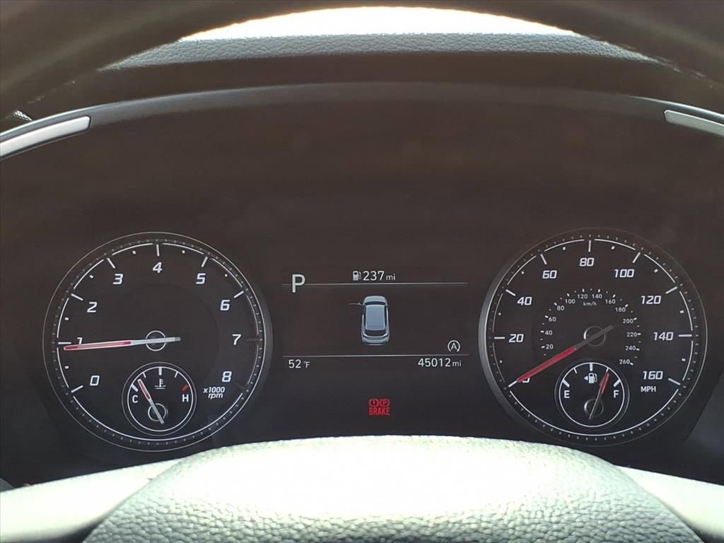 Used 2023 Hyundai Santa Fe SEL image 16