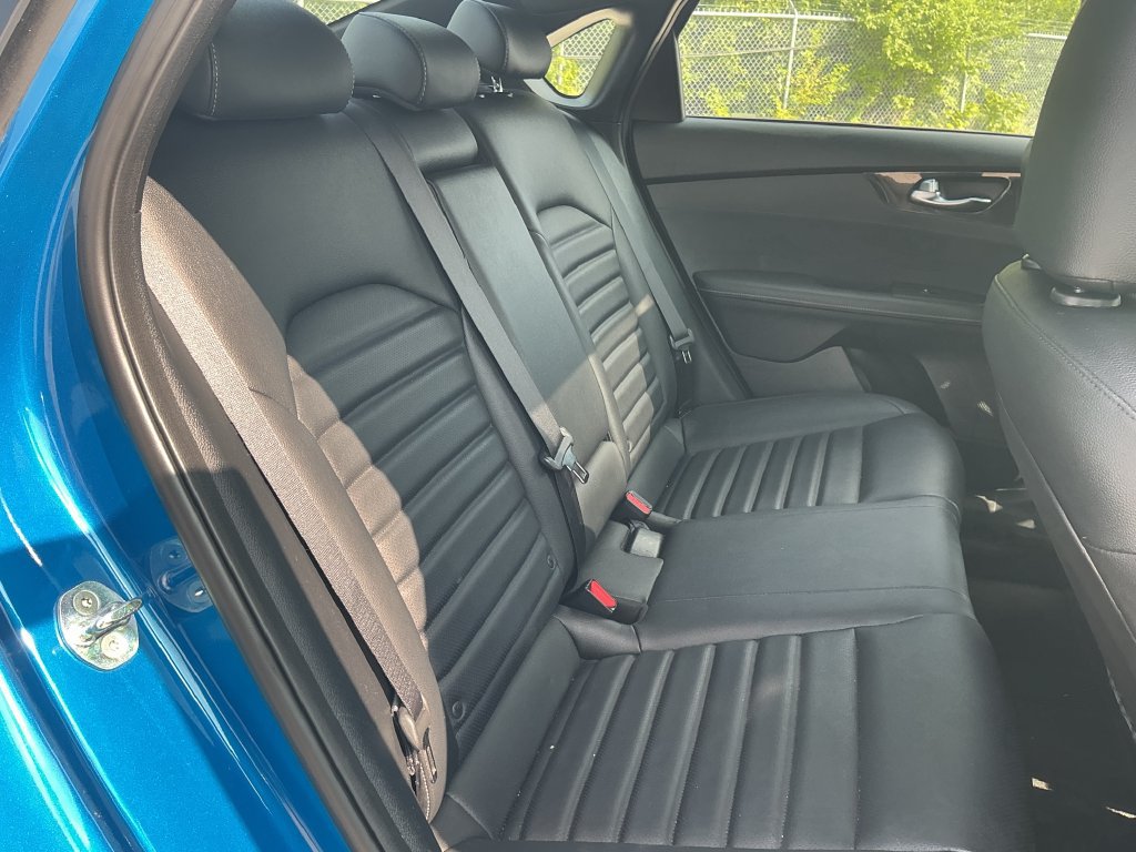 Used 2023 Kia Forte GT-Line w/ GT-Line Premium Package FWD image 18