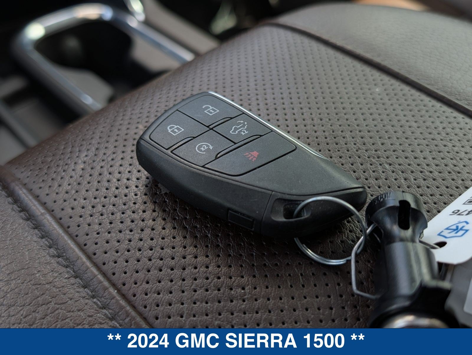 Used 2024 GMC Sierra 1500 Denali w/ Denali Reserve Package AWD/4WD image 41