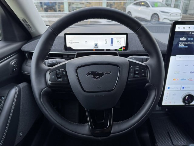 Certified 2025 Ford Mustang Mach-E Premium image 34