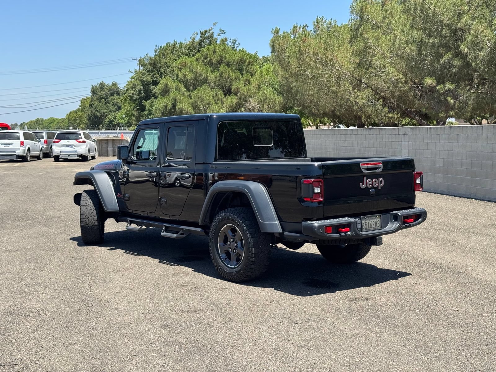 Used 2020 Jeep Gladiator Rubicon AWD/4WD image 9