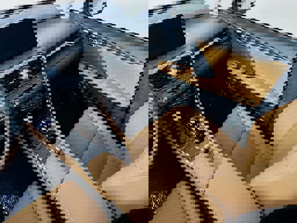 Used 2022 Lexus RX 350 FWD w/ Premium Package image 11