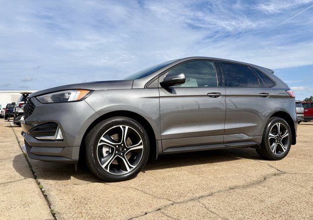 Certified 2023 Ford Edge ST AWD/4WD image 2
