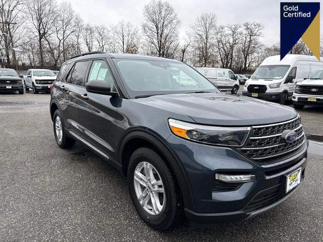 Certified 2023 Ford Explorer XLT w/ Equipment Group 202A AWD/4WD image 1