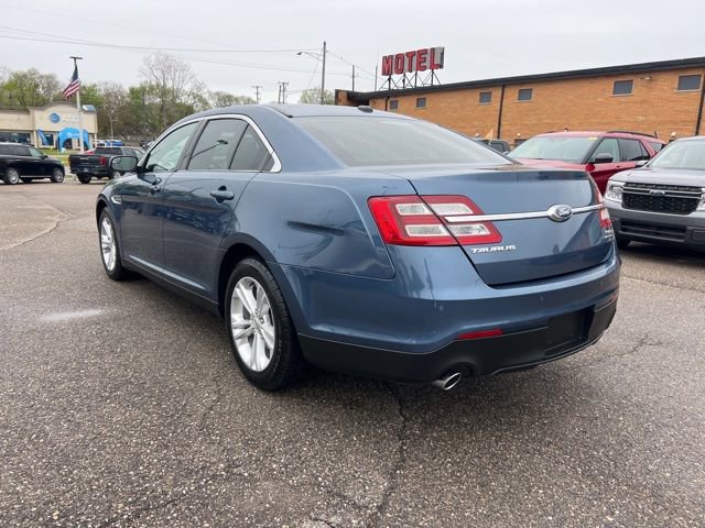 Certified 2018 Ford Taurus SEL w/ Equipment Group 201A FWD image 6