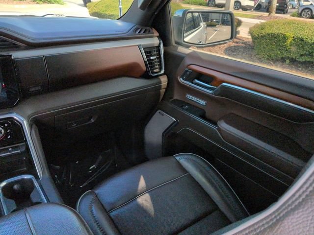 Used 2023 GMC Sierra 1500 Denali w/ Denali Reserve Package AWD/4WD image 16