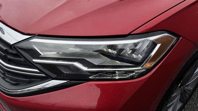 Used 2023 Volkswagen Jetta SE FWD image 34