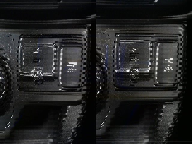 Used 2019 Jeep Renegade Sport image 23