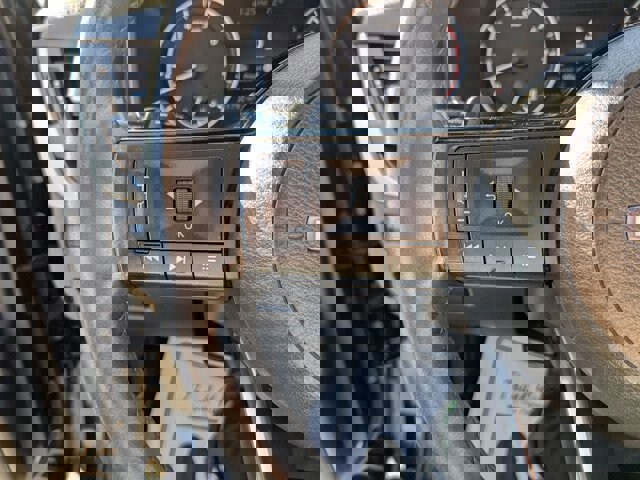 Used 2023 Nissan Rogue SV w/ SV Premium Package image 17