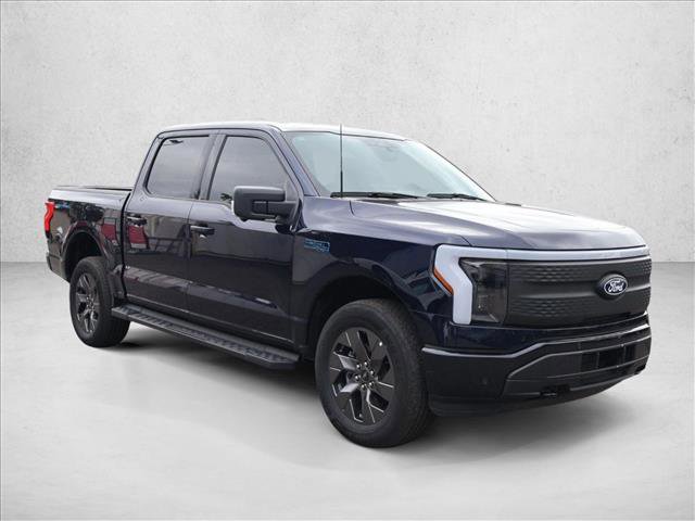 Certified 2024 Ford F150 Lightning Flash AWD/4WD image 3