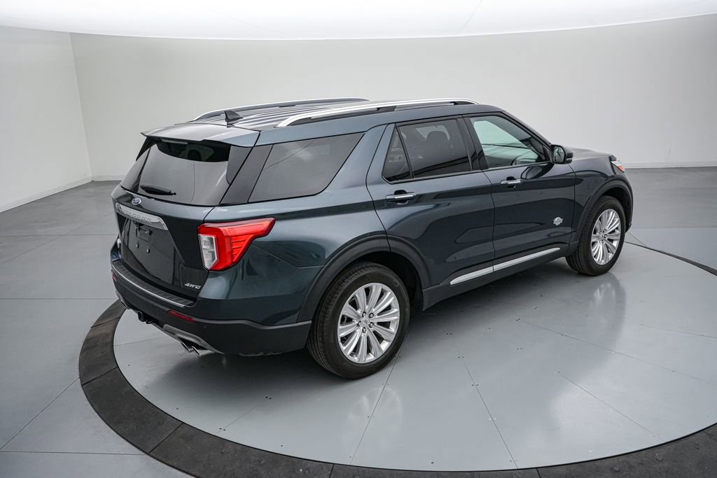Certified 2023 Ford Explorer King Ranch w/ Technology Package AWD/4WD image 5