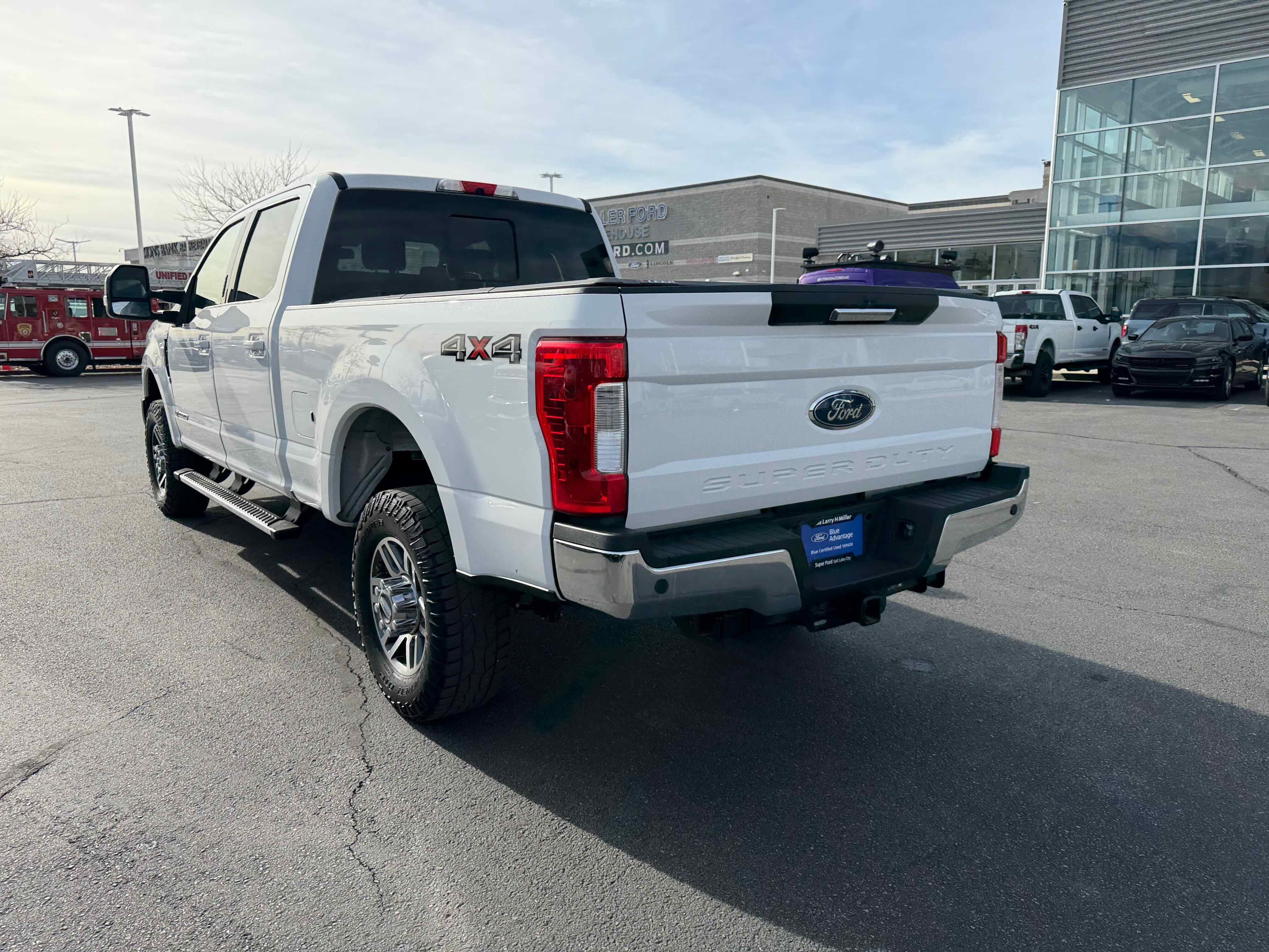 Certified 2017 Ford F350 Lariat w/ Lariat Value Package image 5