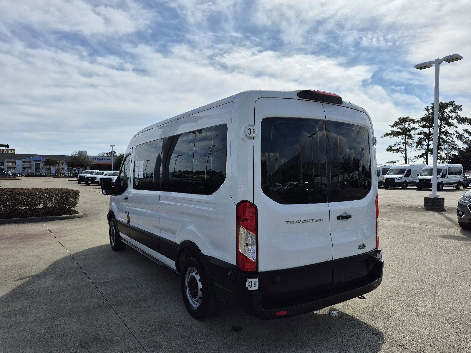 Certified 2019 Ford Transit 350 XL image 3