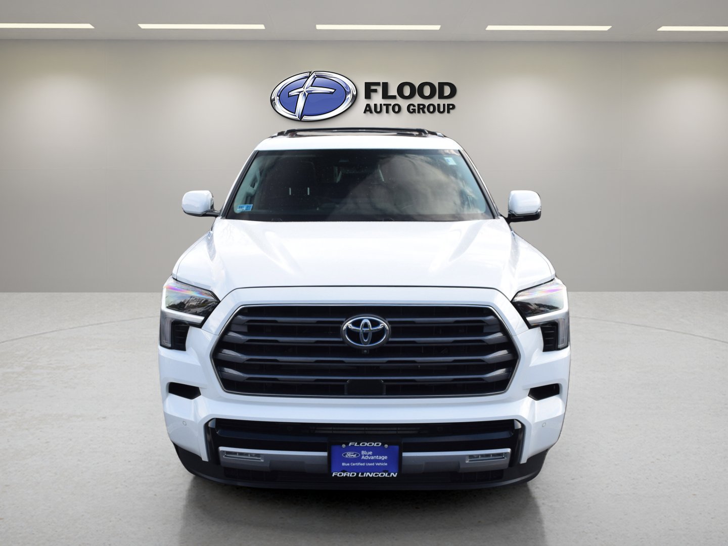 Used 2023 Toyota Sequoia Limited w/ TRD Off-Road Package AWD/4WD video 2