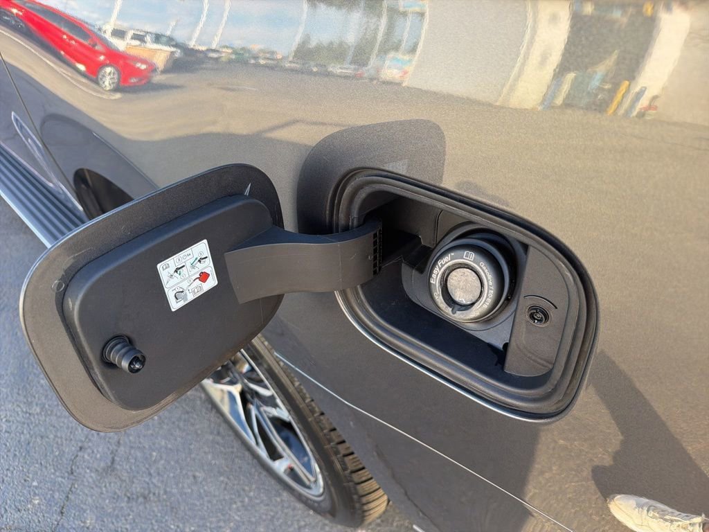 Certified 2020 Ford Expedition Max Limited w/ Special Edition Package AWD/4WD image 47