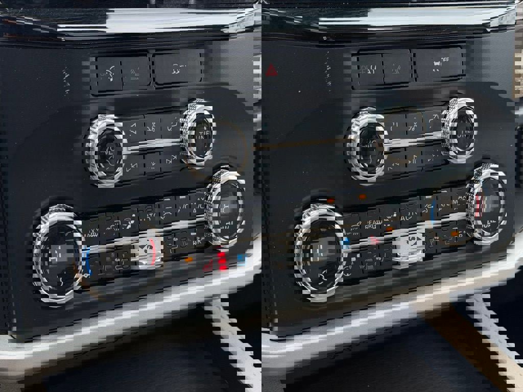 Certified 2024 Ford Expedition Max Limited image 40