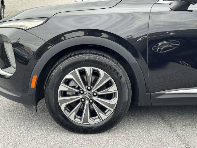 Used 2024 Buick Envision Preferred AWD/4WD image 9