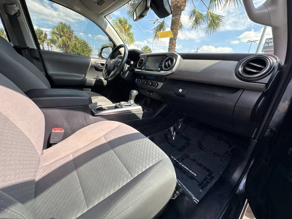 Used 2023 Toyota Tacoma SR5 w/ Technology Package AWD/4WD image 22