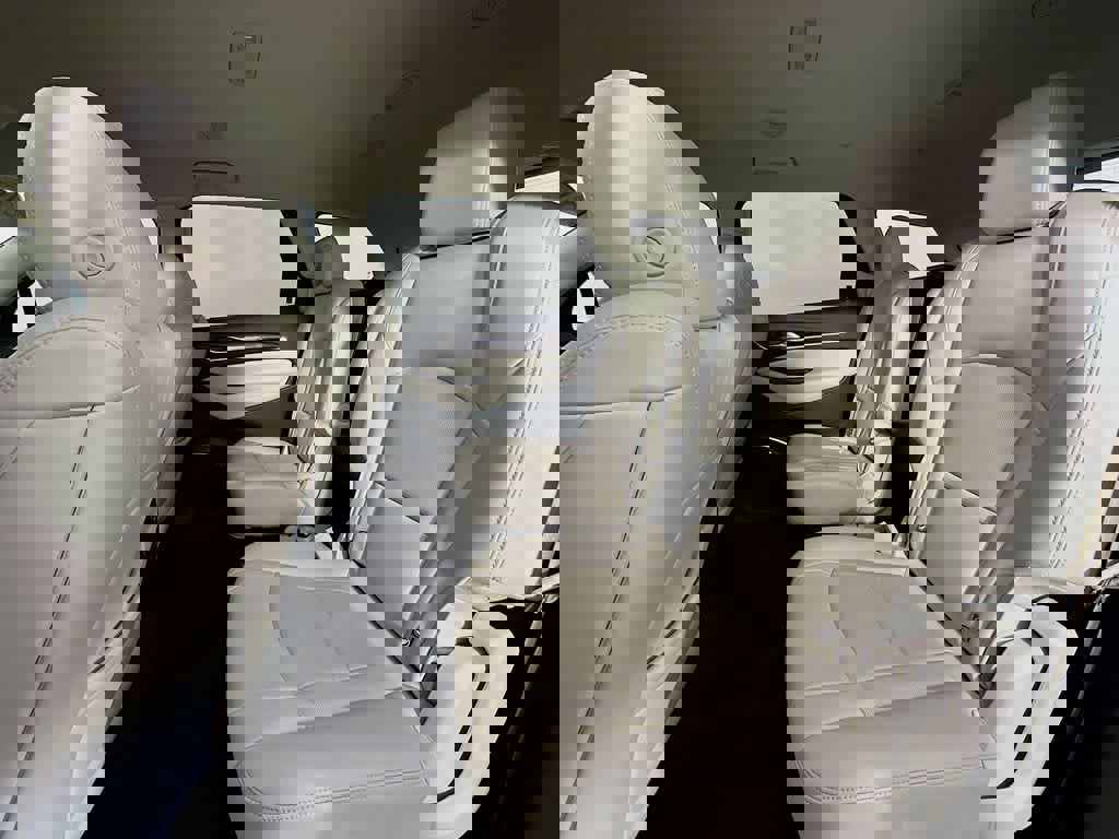 Used 2023 Buick Enclave Essence w/ Sport Touring Edition image 14