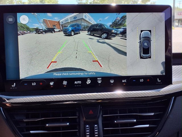 Certified 2024 Ford Escape ST-Line Select w/ Tech Pack #2 AWD/4WD image 10