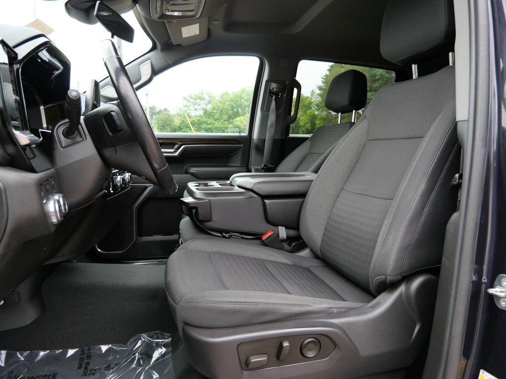 Used 2022 GMC Sierra 1500 Elevation w/ LPO, Elevation Black Package AWD/4WD image 20