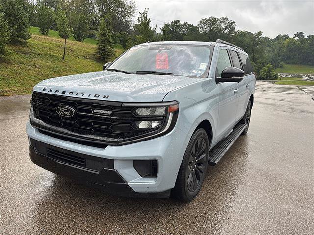 Certified 2025 Ford Expedition Max Platinum w/ Stealth Appearance Package AWD/4WD image 8